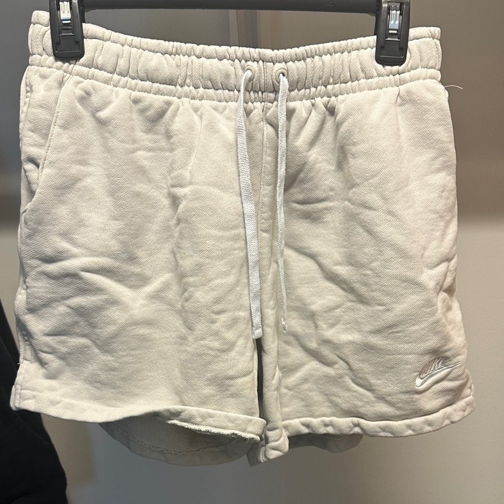 Nike Mens Cream Shorts
